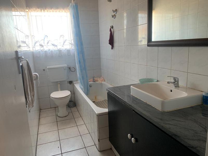 3 Bedroom Property for Sale in Westridge Western Cape